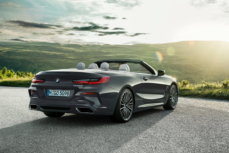 P90327658_highRes_the-new-bmw-8-series